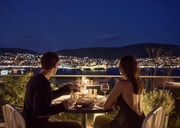 Mett & Αλικαρνασσός