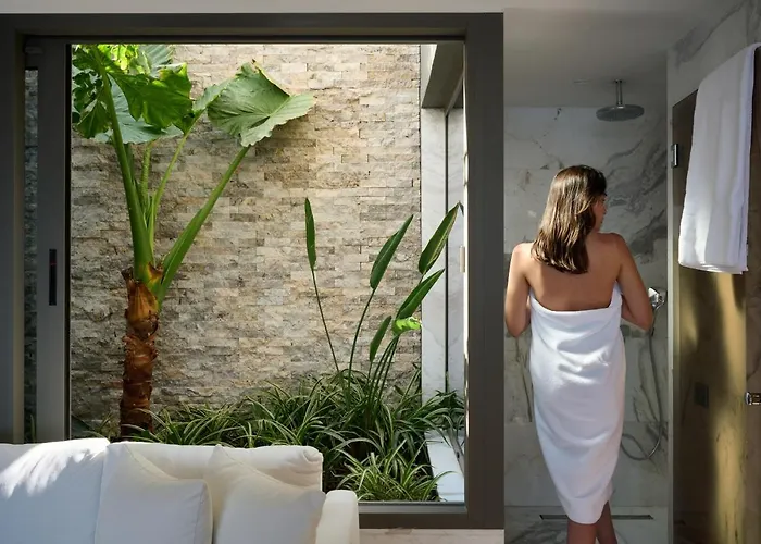 Mett & Αλικαρνασσός